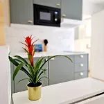 Au Bas Des Cretes En Bas De A Proche De La Et De Marseille Appartement *
