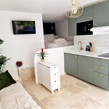 Au Bas Des Cretes En Bas De A Proche De La Et De Marseille Apartamento La Ciotat