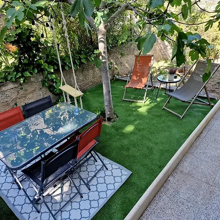 Au Bas Des Cretes En Bas De A Proche De La Et De Marseille Appartement
